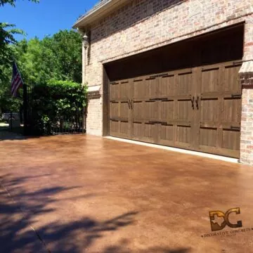 stained concrete flooring installation by Decorative Concrete of Texas